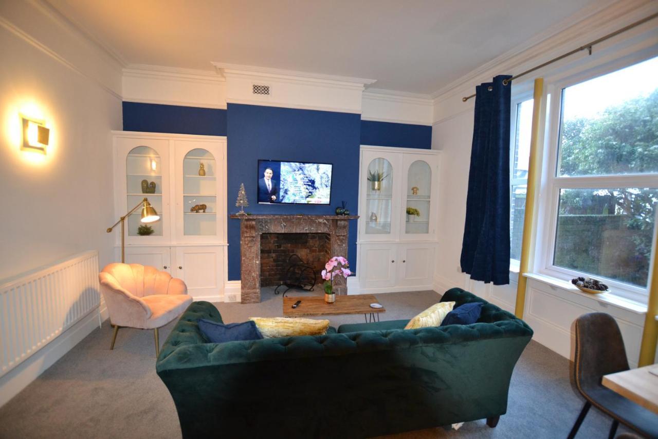 Mayflower 2 Bed Boutique Apartment - Stayseekers Солсбері Екстер'єр фото
